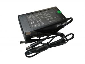 آداپتور ۱۲ ولت ۵ آمپر با چهار سر خروجی