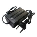 آداپتور ۱۲ ولت ۵ آمپر رومیزی