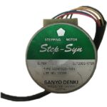 استپ موتور SANYO DENKI مدل 103H7523-7052