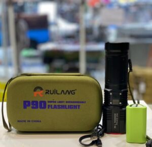 چراغ قوه پلیسی زوم دار P90 ruilang