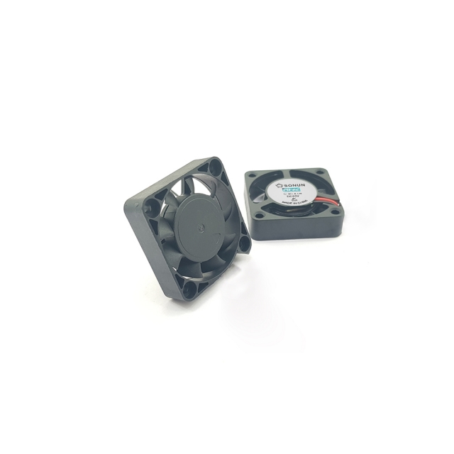 0000765--4x4x1-24v-4010 فن 4x4cm 24V