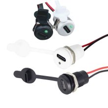 شارژر باتری لیتیومی مهره خور درپوش دار TYPE-C چراغ دار