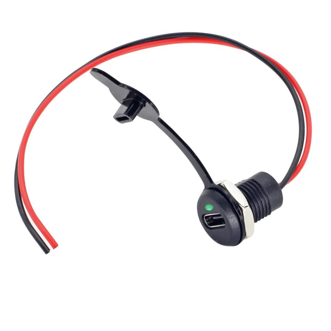 شارژر باتری لیتیومی مهره خور درپوش دار TYPE-C چراغ دار شارژر باتری لیتیومی مهره خور درپوش دار TYPE-C چراغ دار