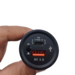 شارژر خودرویی پنلی کلیددار مدل MT ACK (USB 20W + Type-C 12W)
